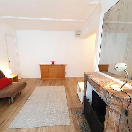 Home Sweet Home Sacre-Coeur Trudaine Paris Bagian luar foto