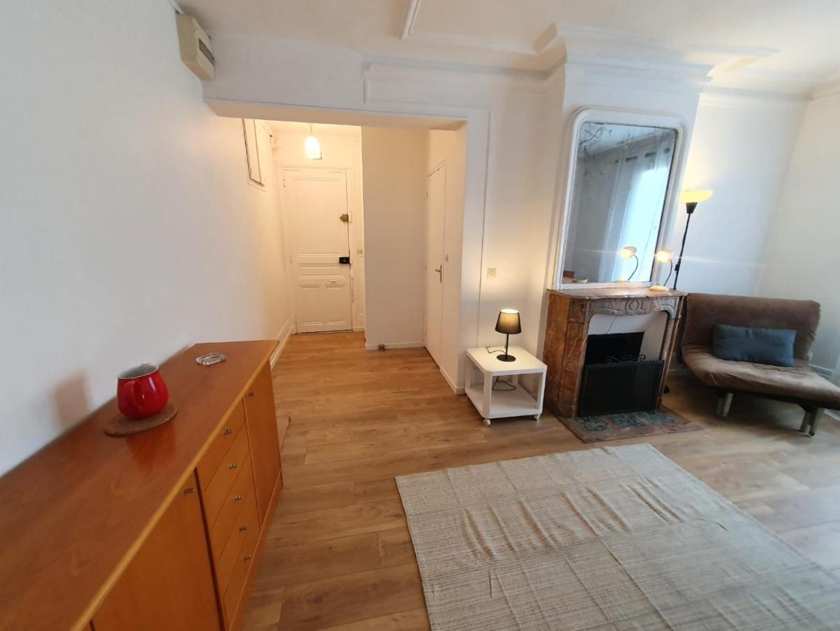 Home Sweet Home Sacre-Coeur Trudaine Paris Bagian luar foto