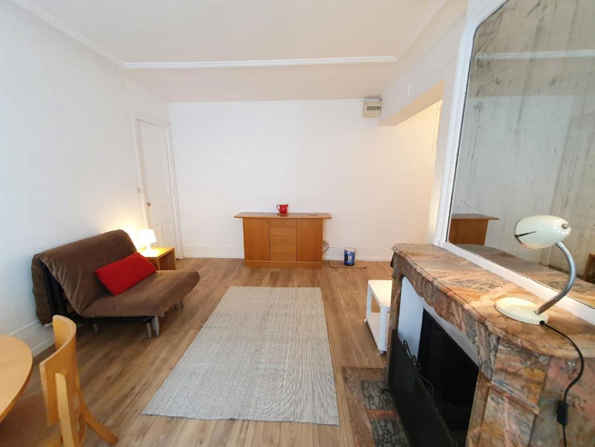 Home Sweet Home Sacre-Coeur Trudaine Paris Bagian luar foto